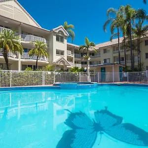 Surfers Tradewinds Hotel